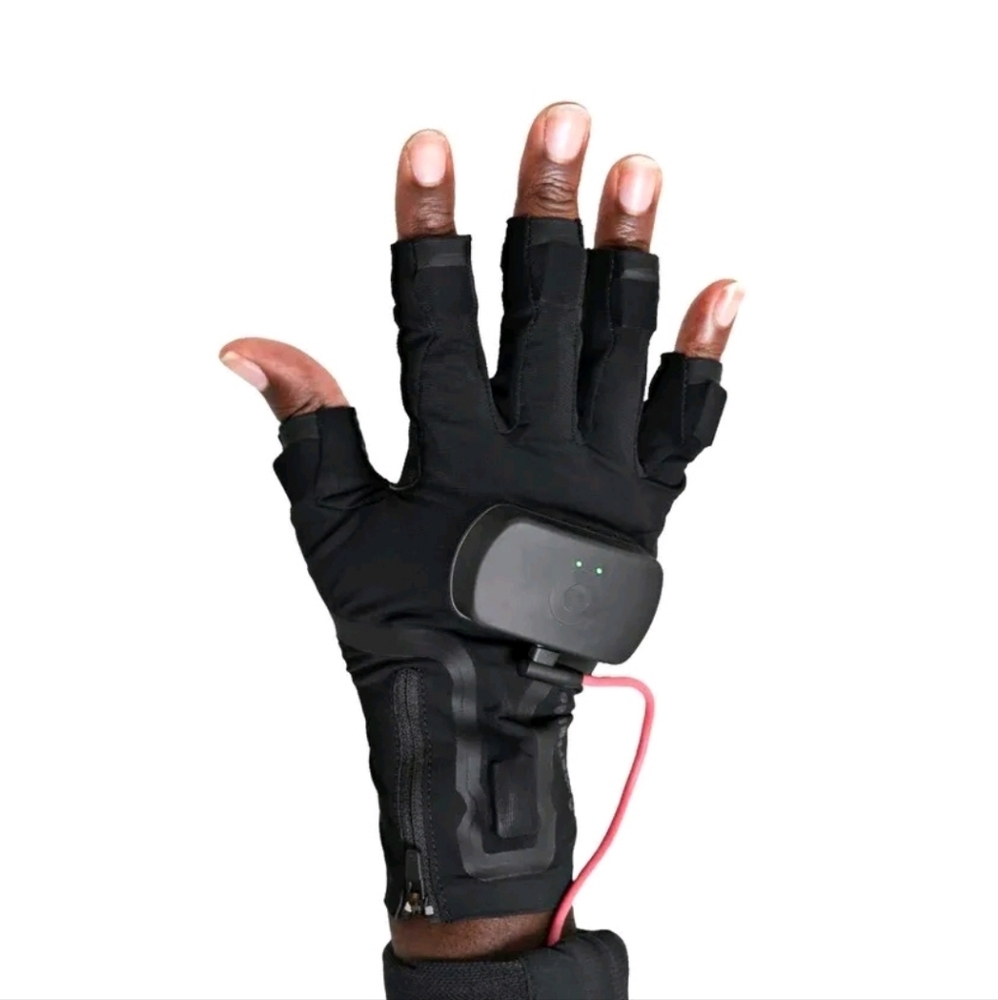 Rokoko motion capture gloves